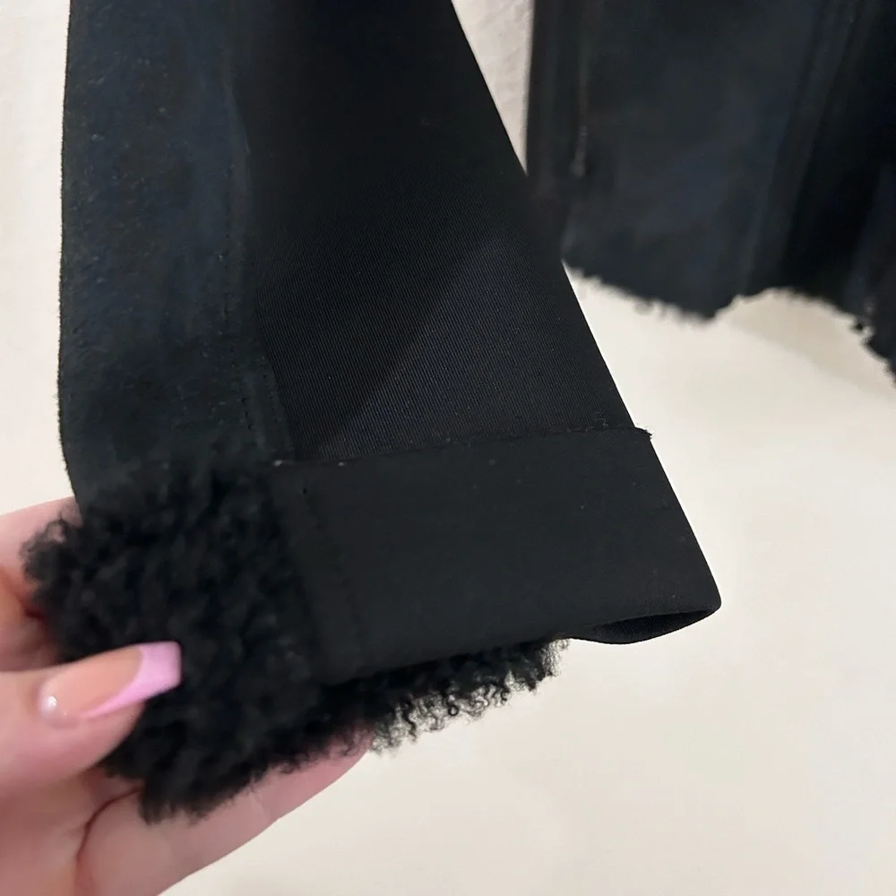 Elie Tahari lambskin jacket - Picture 3 of 4